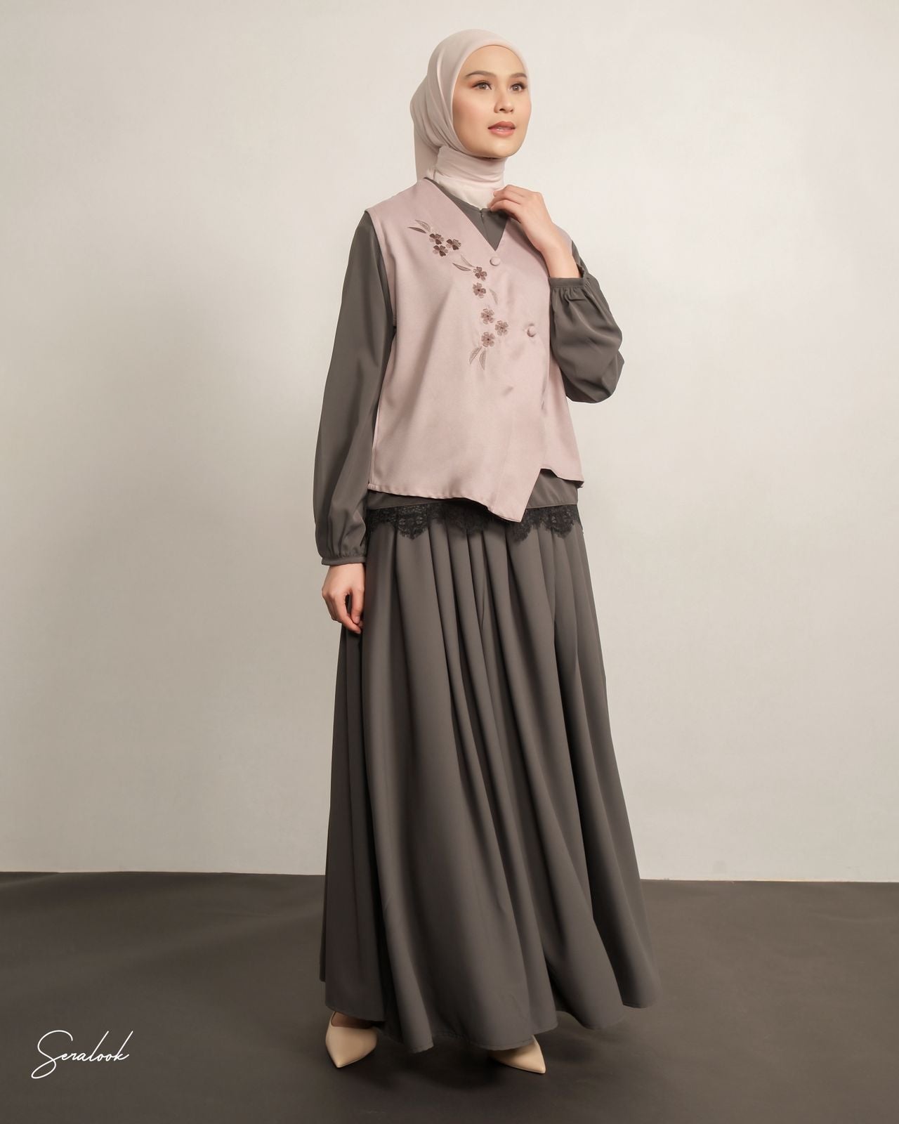 Aku & Kita Family Set Set Rok