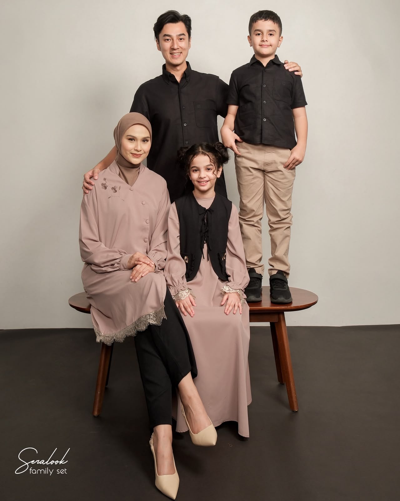Aku & Kita Family Set Dress Anak