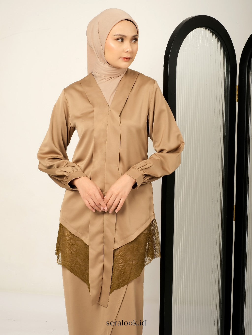 Gendhis Set