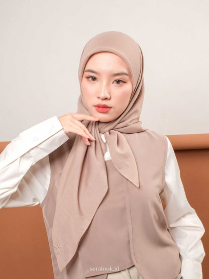 Anne Voal Plain Scarf