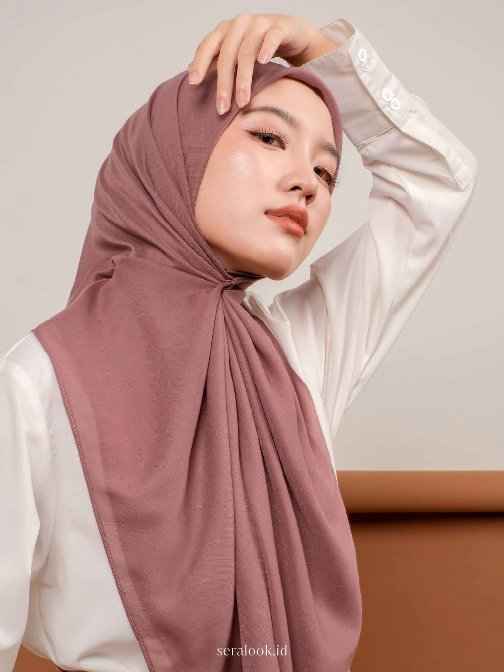 Anne Voal Plain Scarf
