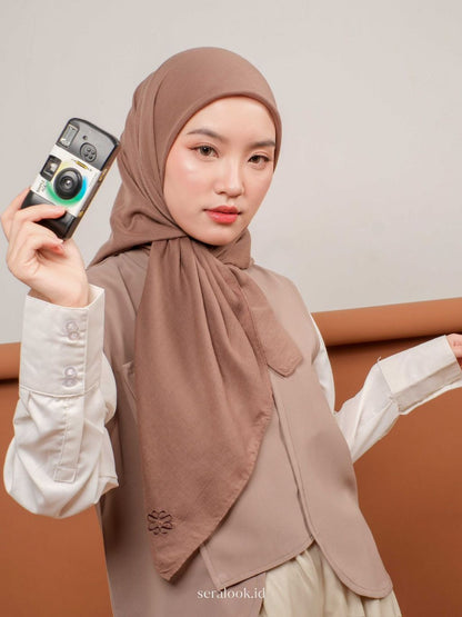 Anne Voal Plain Scarf