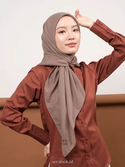 Anne Voal Plain Scarf