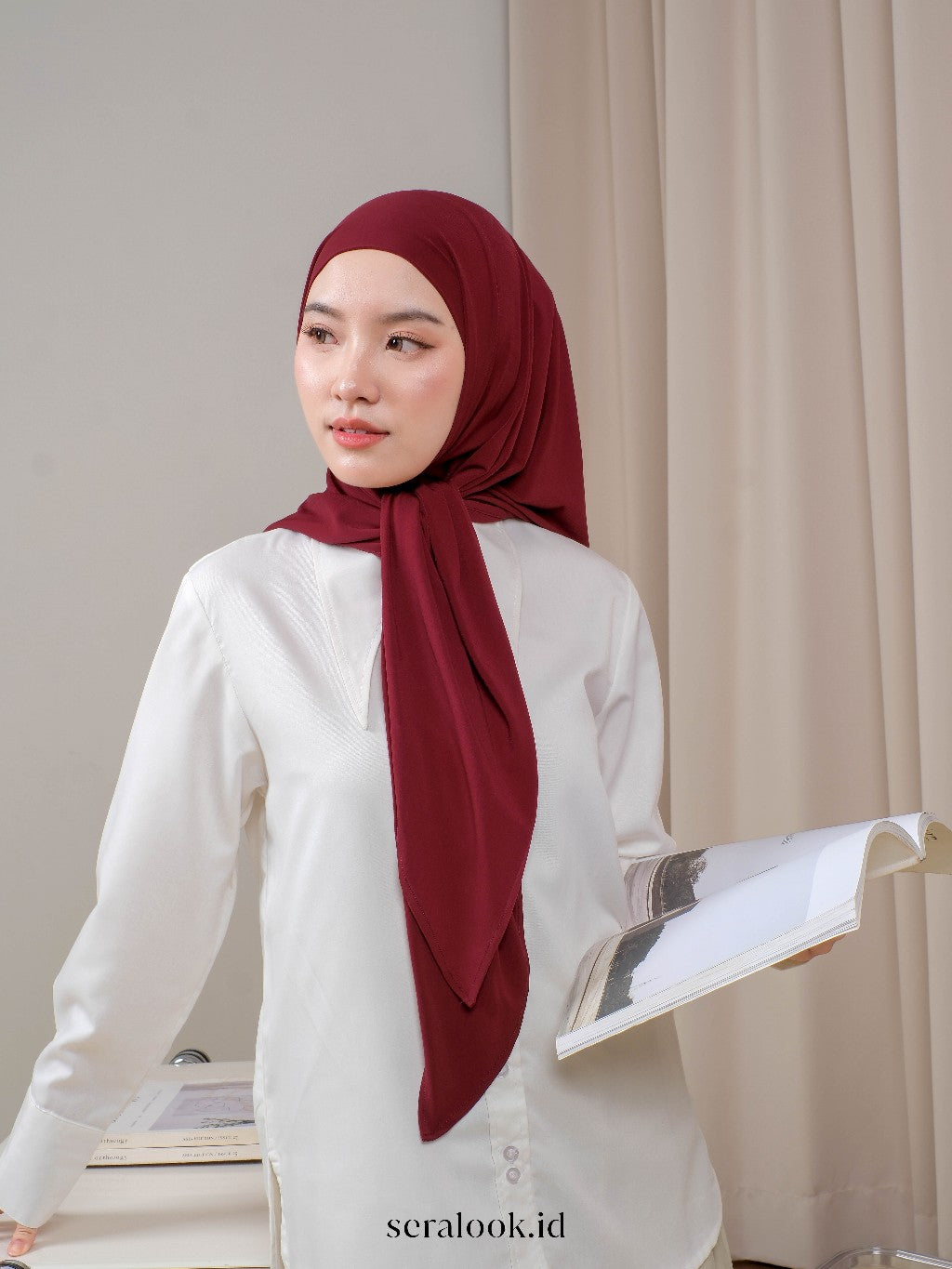 Hawa Instan Shawl