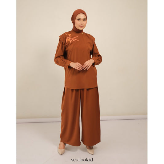 Selaras One Set Pants