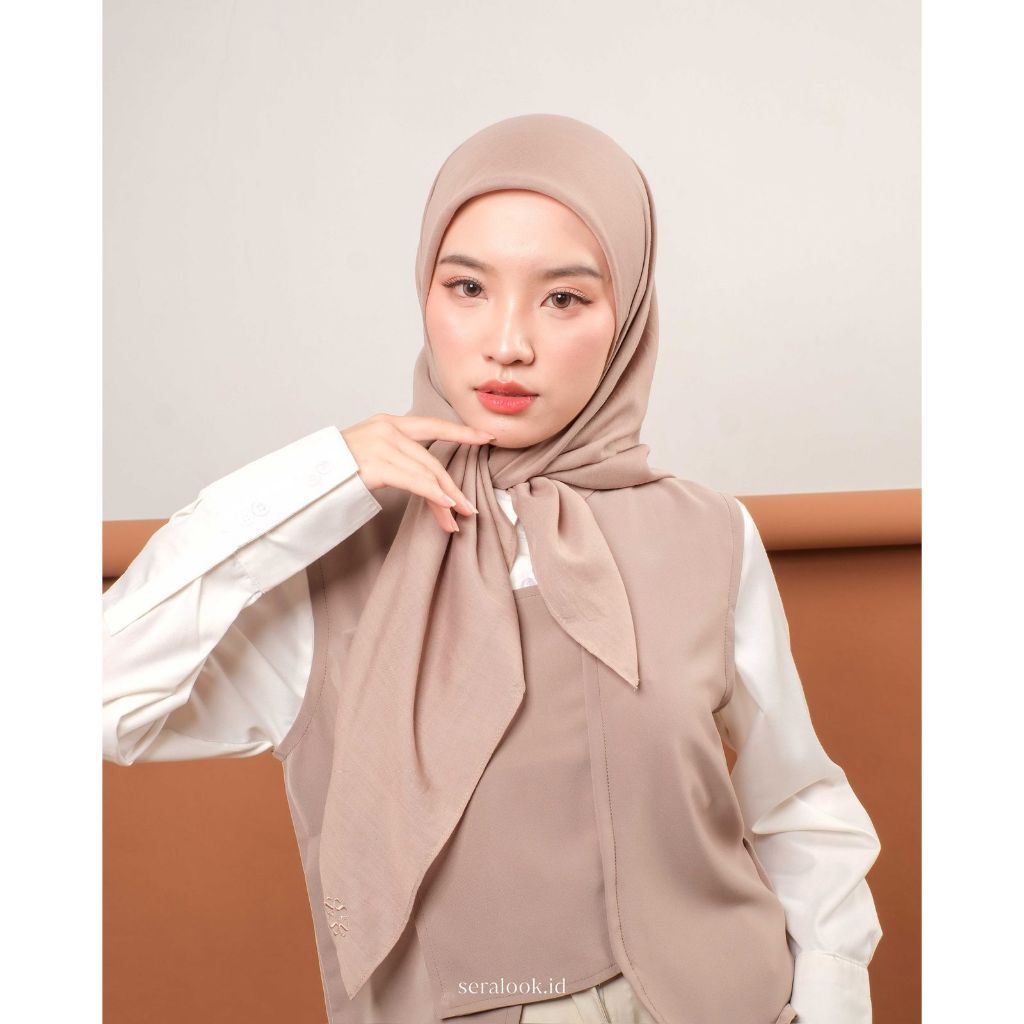Anne Voal Plain Scarf