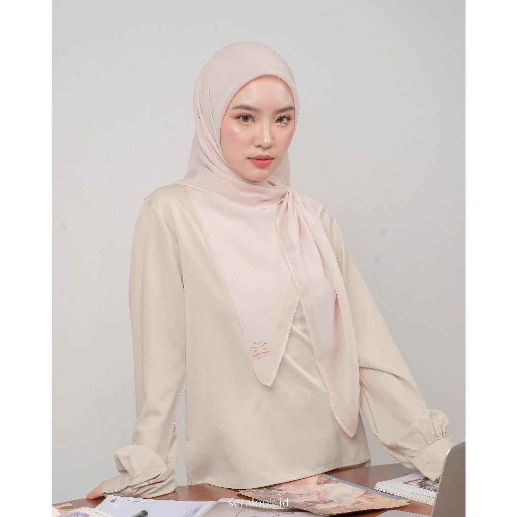Nada Sifon Catton Square