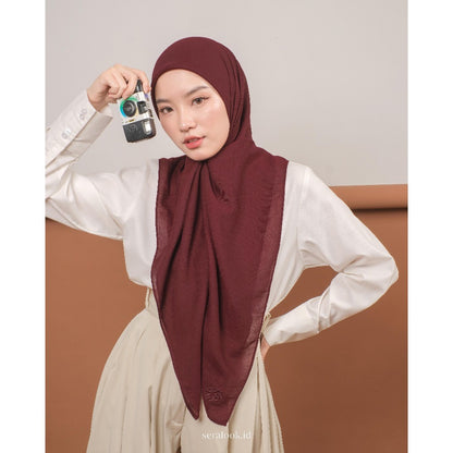 Anne Voal Plain Scarf