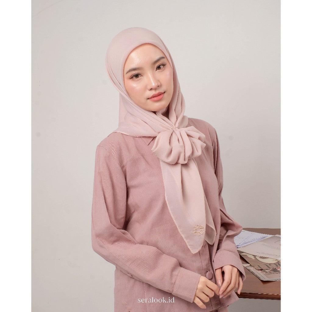 Nada Sifon Catton Square
